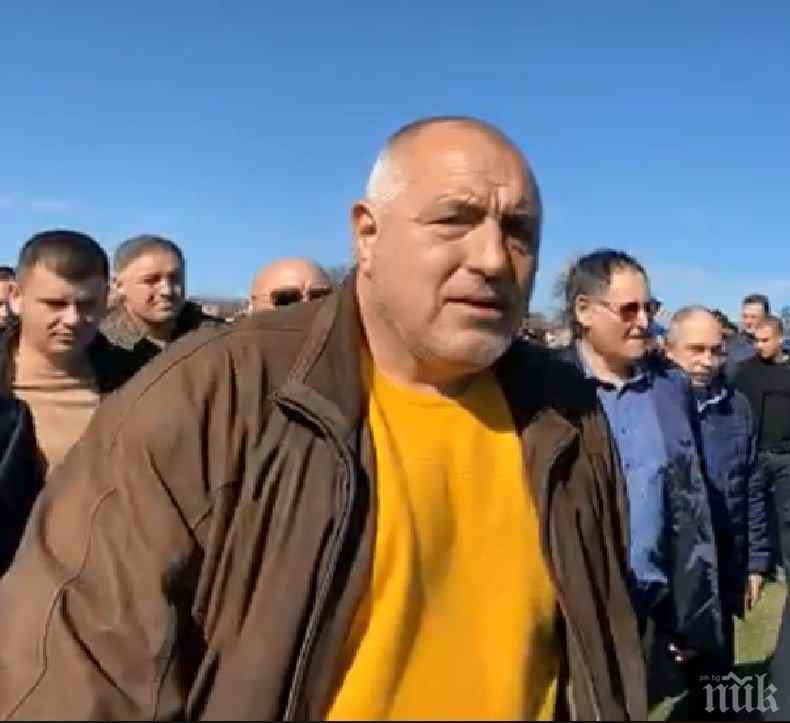 ПЪРВО В ПИК TV! Борисов празнува Тодоровден в Шуменско (ОБНОВЕНА/СНИМКИ/ВИДЕО)