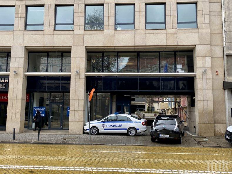 И днес, 5 март, полиция пази подсъдимия Прокопиев да не го убият Пеевски, Доган, Алексей Петров, Ковачки и който още се сетите... (СНИМКИ)