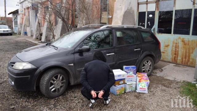 Спипаха крадец да тараши склад в Харманли