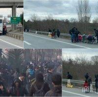 САМО В ПИК: Край с мигрантите от Турция - жандармерията не дава пиле да прехвръкне около Одрин, засилени мерки срещу коронавируса на границата ни (СНИМКИ) 