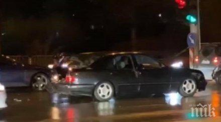 първо пик катастрофа запуши движението бул ситняково видео