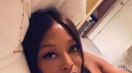 наоми кембъл опакова коронавируса снимка