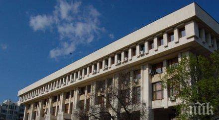 съдебната палата бургас затваря врати граждани един месец