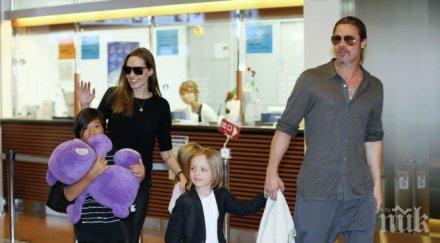 майчина тревога оперирали тайно две дъщерите анджелина джоли