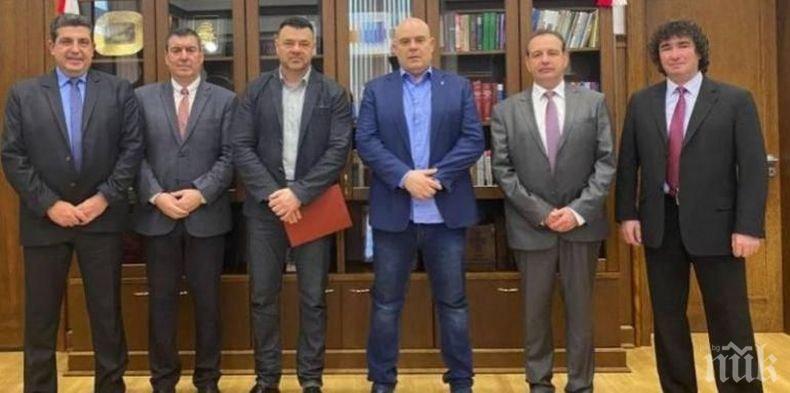 Петима магистрати встъпиха в длъжност като върховни прокурори във ВКП и ВАП 