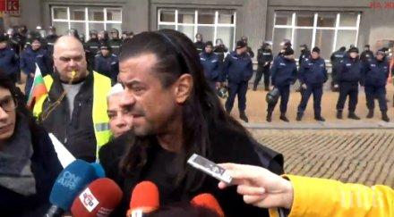 шефът ресторантьорите тревожни новини спадът клиенти заради коронавируса пускаме сервитьорите отпуска