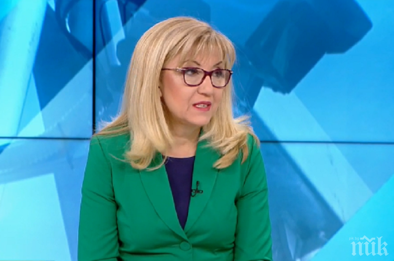 Министър Аврамова предупреди: Неплащането на сметки ще доведе до натрупване и ще повиши задлъжнялостта на потребителите 
