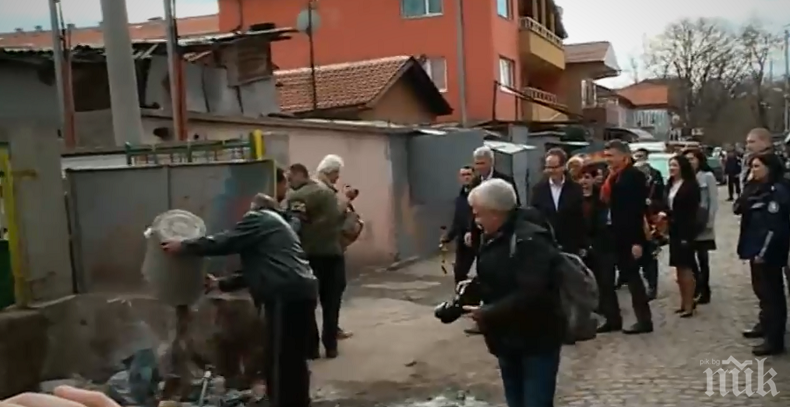 НАПРЕЖЕНИЕ: Циганите в Столипиново скочиха за социалните помощи