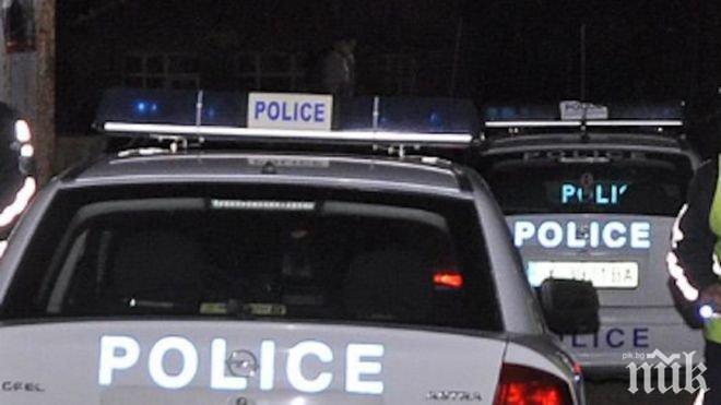 Полицаи гониха шофьор с мощен джип в Сливен