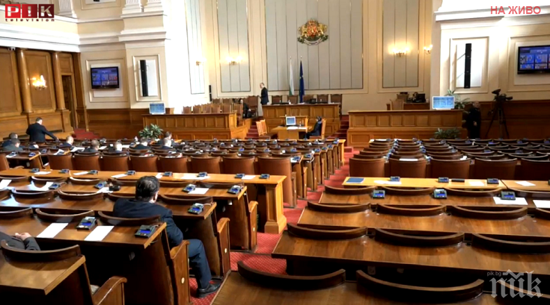 Срокът на валидност на личните карти се удължава с шест месеца