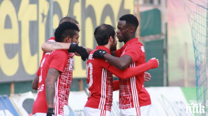 Крилото на ЦСКА Джеси: Липсва ми...