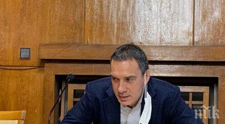 димитър николов нито кмет нито мвр забрани самолета лондон 150 българи кацне престъпници