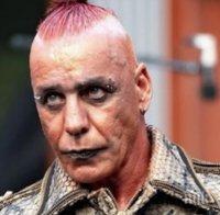 Фронтменът на 