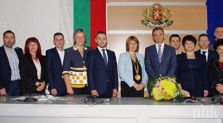 съветници герб казанлък дарение медицински устройства борбата covid