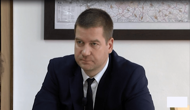 Кметът на Стара Загора с нова заповед: Кучетата да се разхождат на 250 м от дома Кметът на Стара Загора с нова заповед: Кучетата да се разхождат на 250 м от дома