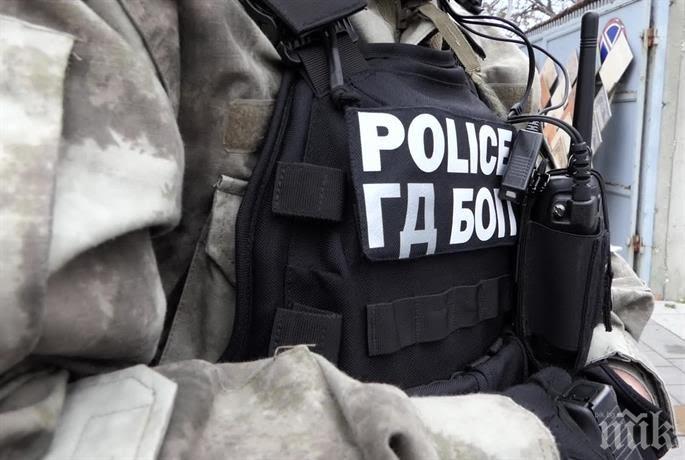 УДАР! Спецпрокуратурата и ГДБОП заковаха банда за трафик на 72 кг хероин от Близкия изток към Западна Европа (СНИМКИ/ВИДЕО)