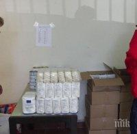 Акция: БЧК раздава храни от първа необходимост на възрастни и хора под карантина