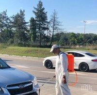 Кофите за боклук и спирките с пълна дезинфекция след края на дъждовете