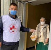 140 пловдивчани получиха топъл обяд