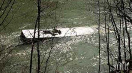 навършват години смъртта ангелите лим