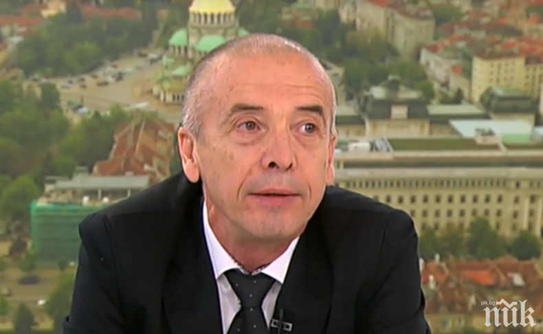 Георги Харизанов: Всички правителства и здравни организации писаха двойка на Мангъров