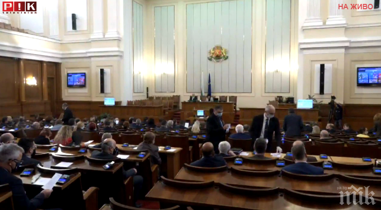 Извънредното положение и държавния бюджет ще обсъждат днес ресорните комисии на парламента (ОБНОВЕНА)