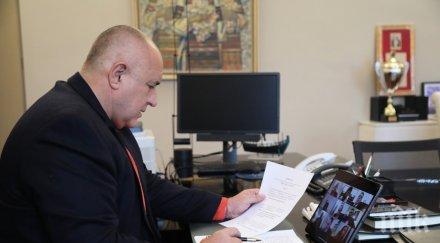 премиерът борисов свиква извънредно дистанционно заседание правителството