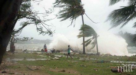 унищожителен циклон удари фиджи 240