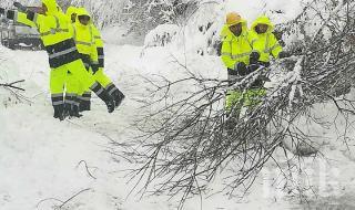 Рудозем отмени бедственото положение заради снега