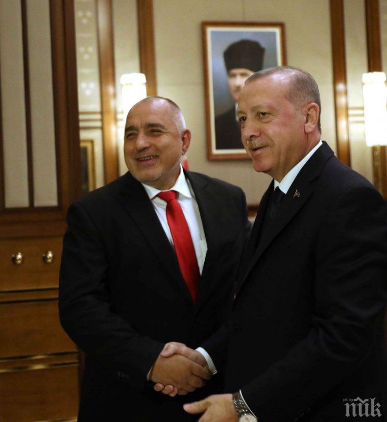 Ердоган с мярка като Борисов - ще плаща 60% от заплатите на служителите на фирми, засегнати от кризата