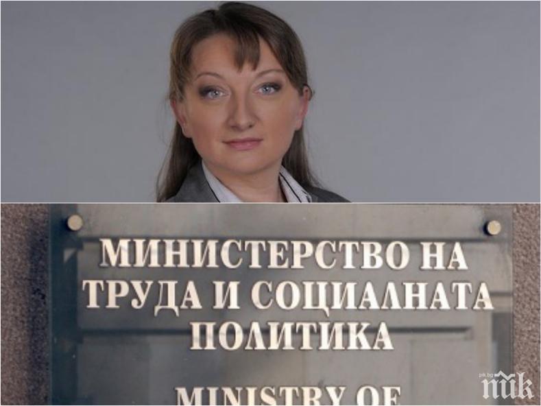 ОЧАКВАЙТЕ НА ЖИВО: Министрите Сачева и Танева с брифинг в Министерски съвет