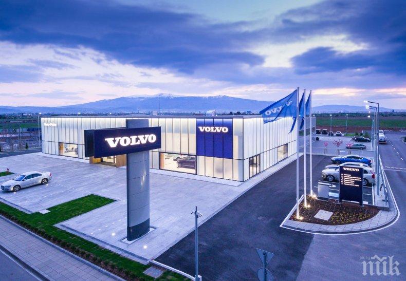 Мото Пфое са самоубиха с кофти пиар. Уж дарили джип на УМБАЛ - Бургас, но всъщност им го дали...временно. Все едно заместваща кола или тест драйв