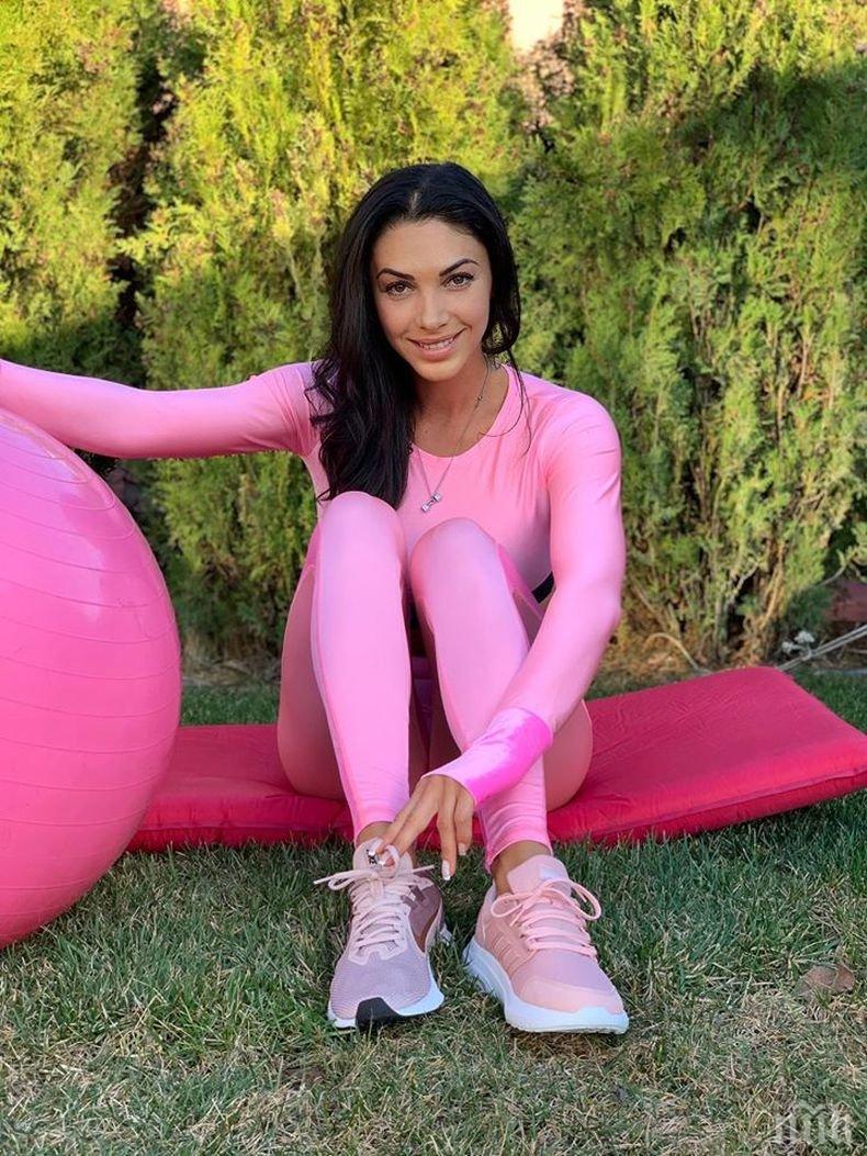 Биляна Йотовска тренира с корги (СНИМКИ)