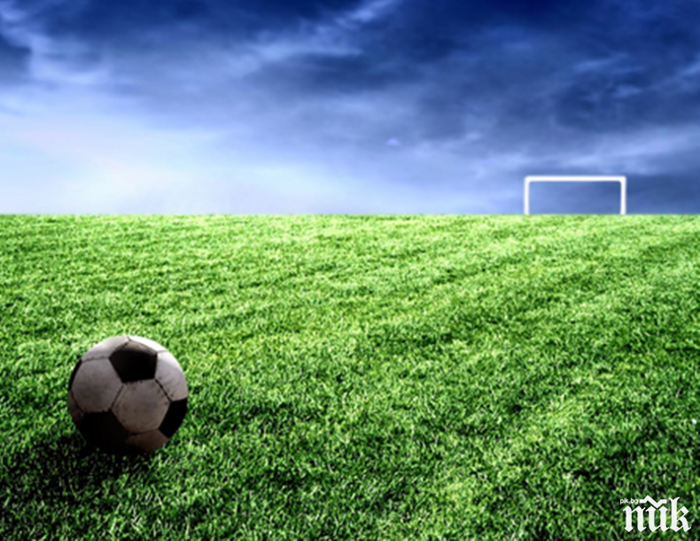 Огромен проблем за футболна България?