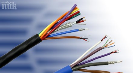 задържаха крадци кабел