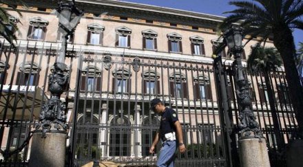 полицията рим засили охраната посолствата сащ