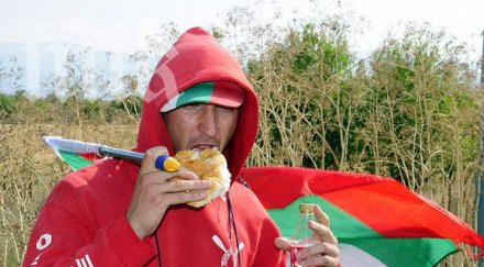 двама старозагорци включиха протестния поход евксиноград