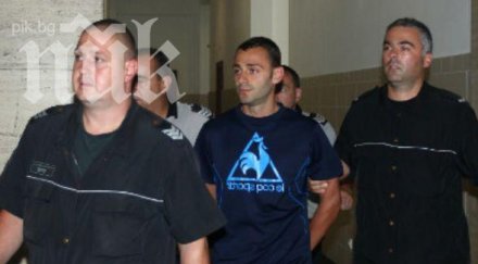 обвиненият убийството казиното разнежи млад съм искам градя кариера