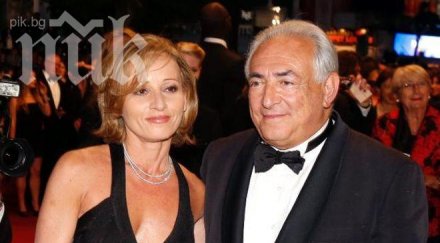 строс кан бил главен сутеньор сексоргиите