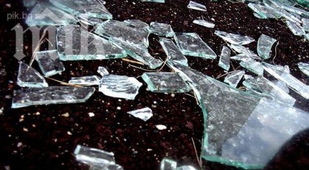 идиоти замерят камъни коли магистрала тракия