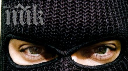 маскирани въоръжени тарашат магазини бензиностанции