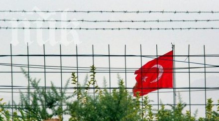 куршум сирия рани турчин отвъд границата