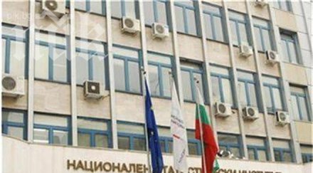 нси средната месечна заплата увеличи 799 лева