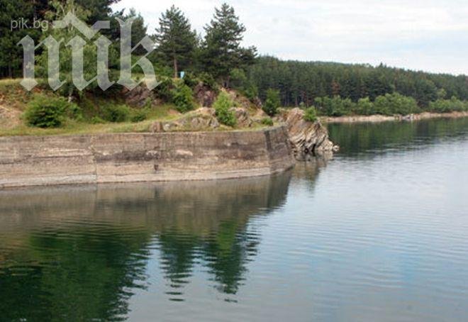 Извадиха телата на удавилите се три деца в Силистренско