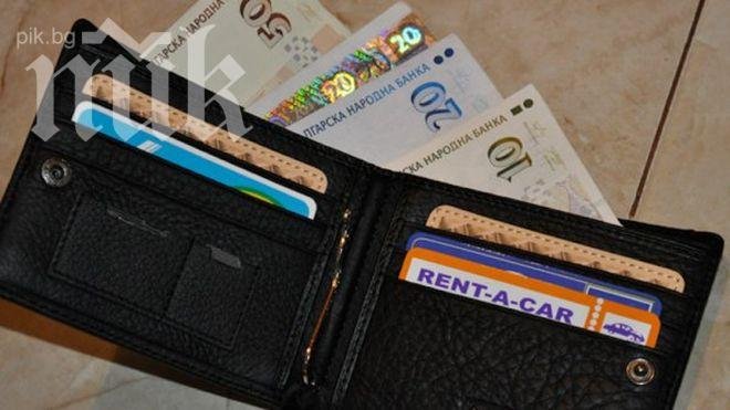 Глобиха 71-годишен, гърмял с пистолет пред кръчма