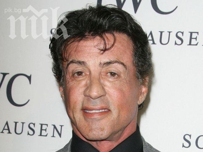 Сталоун изгони Уилис заради мързела му