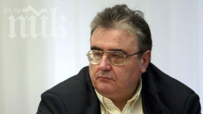 Огнян Минчев: Глутница платени ругатели се изправи срещу Плевнелиев

