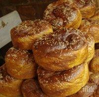 Община Троян раздаде Великденски козунаци на 300 души