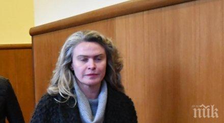 последните минути жената васил божков остава ареста