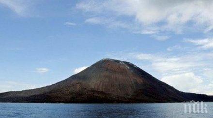 изригна индонезийският вулкан анак кракатау